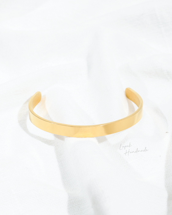 Classic Bangle in Gold