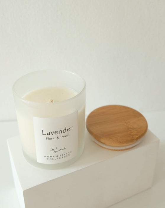 Deluxe Scented Candle in Lavender