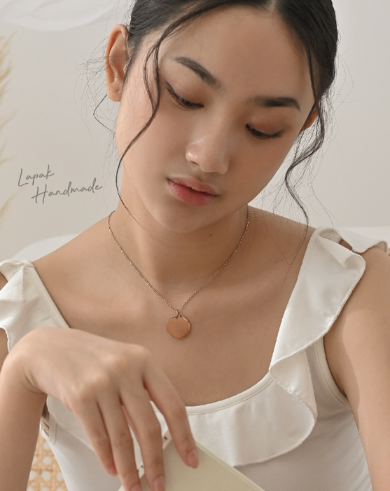 Lunar Necklace in Rosegold