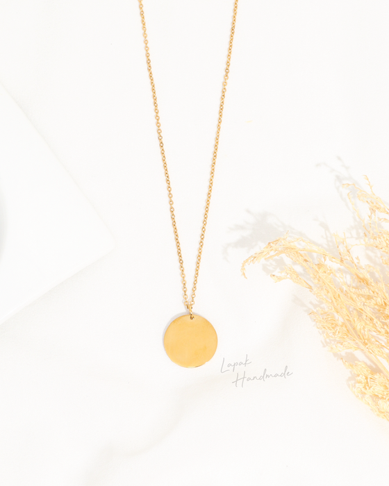Lunar Necklace in Gold